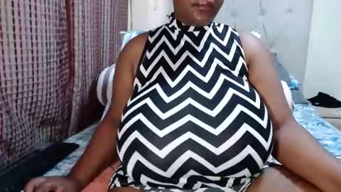 DarkBusty online show from October 2025 05:05:01 AM