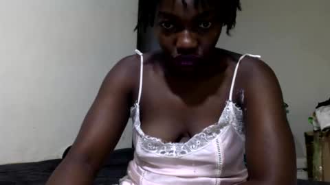 Snapshot of darkerberryy chatting on February 2026 09:21:01 PM darkerberryy online show from February 2026 09:21:01 PM