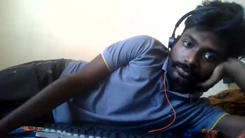 Snapshot of darkhard213 chatting on April 2026 09:02:01 AM darkhard213 online show from April 2026 09:02:01 AM