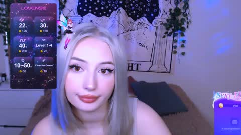 Lana Jack and Tom online show from February 2025 10:43:01 PM