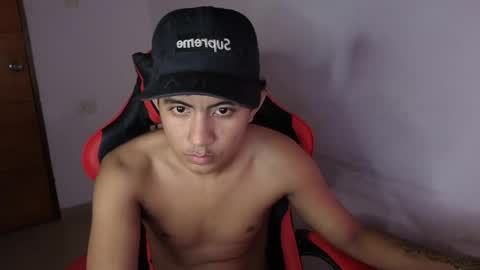 darknigthx online show from April 2026 01:08:01 AM