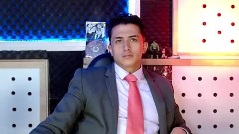Snapshot of darko0717 chatting on December 2024 04:49:01 PM DARKO0717 online show from December 2024 04:49:01 PM