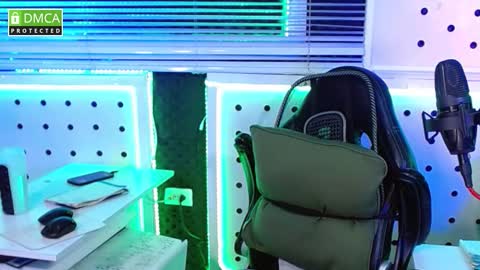 DARKO0717 online show from October 2025 01:34:02 PM