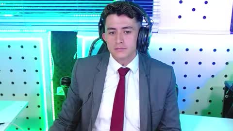 DARKO0717 online show from November 2025 01:12:02 PM