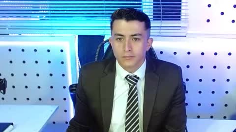 DARKO0717 online show from November 2025 12:05:02 PM