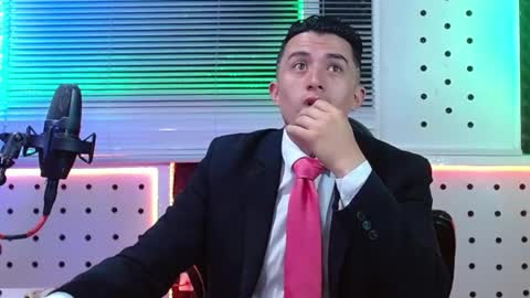 DARKO0717 online show from May 2026 11:18:01 AM