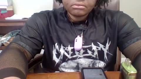 Snapshot of darksundaze chatting on June 2026 05:12:02 PM DarkSundaze online show from June 2026 05:12:02 PM