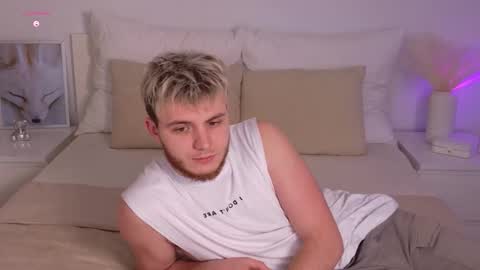 Thomas online show from February 2026 02:04:01 AM