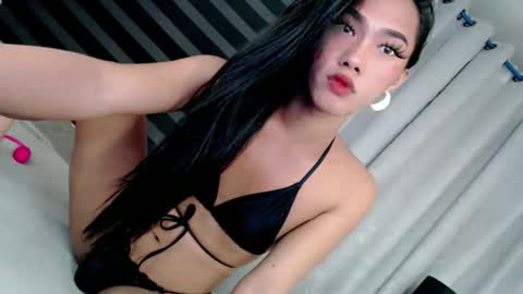 its me monica online show from March 2026 10:42:01 PM