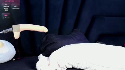 Snapshot of darkydolly_ chatting on December 2024 12:33:01 PM Dolly OnlyFans sickdollyx online show from December 2024 12:33:01 PM