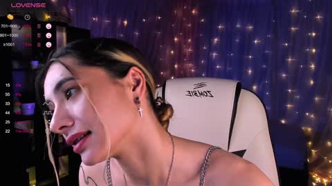 Belle online show from December 2024 06:55:02 AM