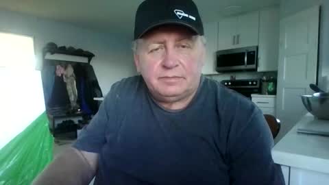 darlago online show from November 2025 10:07:02 PM