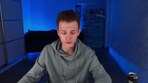 Snapshot of darling__oliver chatting on December 2024 02:58:01 AM your lovely Oli online show from December 2024 02:58:01 AM