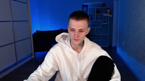 Snapshot of darling__oliver chatting on January 2025 01:52:01 PM your lovely Oli online show from January 2025 01:52:01 PM