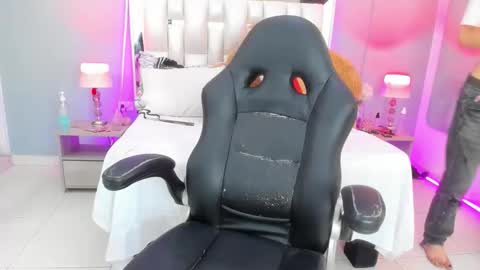 Snapshot of darlyn_tenderhot__ chatting on October 2025 06:58:02 AM darlyn_tenderhot__ online show from October 2025 06:58:02 AM