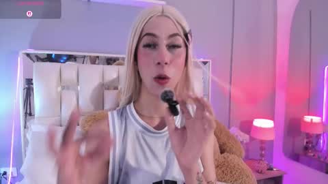 Snapshot of darlyn_tenderhot__ chatting on November 2025 09:19:02 PM darlyn_tenderhot__ online show from November 2025 09:19:02 PM