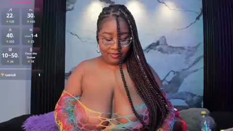 Snapshot of darnellqueen chatting on June 2026 04:01:02 AM Darnell Queen online show from June 2026 04:01:02 AM