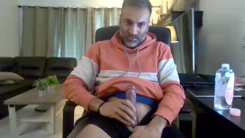 darryl43321 online show from December 2025 06:26:01 PM