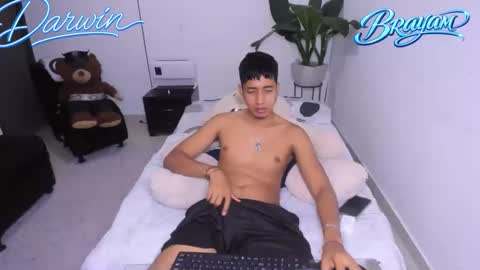 darwinandbrayan online show from February 2026 10:04:01 PM