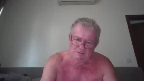 darwincock online show from April 2026 01:47:01 AM