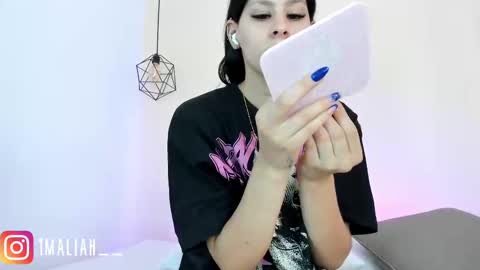 Snapshot of dasha_b chatting on October 2025 07:56:02 PM Dasha online show from October 2025 07:56:02 PM