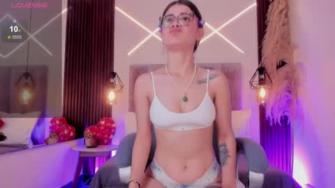 Snapshot of dasha_rodriguez chatting on June 2026 02:30:01 PM dasha_rodriguez online show from June 2026 02:30:01 PM