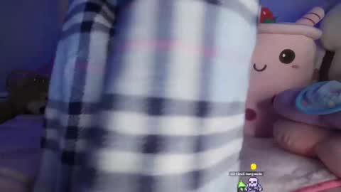 Kiara  online show from December 2024 08:55:02 AM