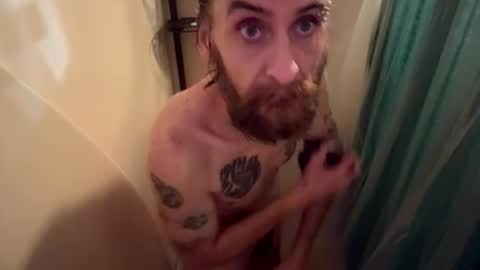 Snapshot of datitude chatting on March 2026 10:19:02 AM datitude online show from March 2026 10:19:02 AM