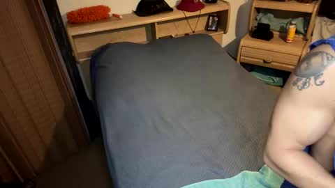 Snapshot of dave875126 chatting on March 2026 02:28:02 AM dave875126 online show from March 2026 02:28:02 AM