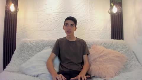 dave_925_ online show from March 2026 06:45:02 PM