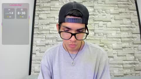 dave_925_ online show from April 2026 07:04:02 PM