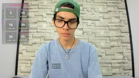 dave_925_ online show from April 2026 04:49:01 PM