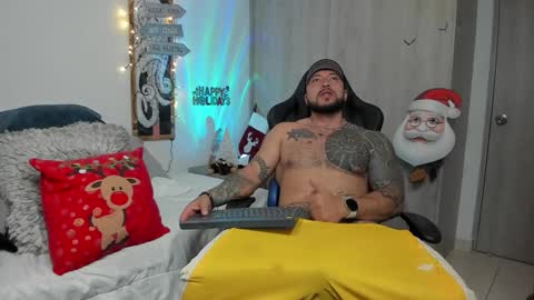 DAVE MAX online show from December 2024 12:29:02 AM