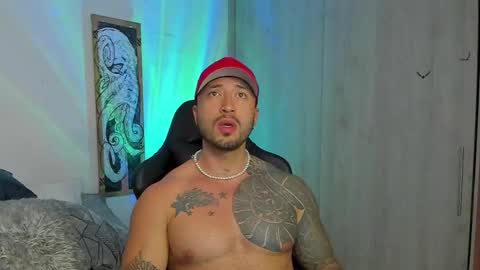 DAVE MAX online show from February 2025 01:47:02 AM