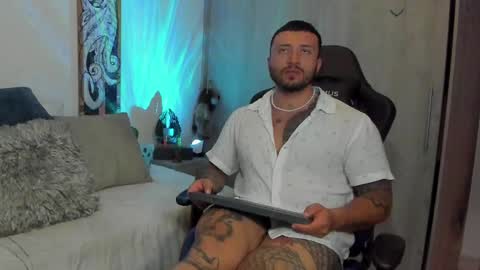 DAVE MAX online show from February 2025 02:30:01 AM