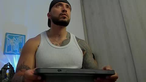 DAVE MAX online show from October 2025 07:34:01 PM