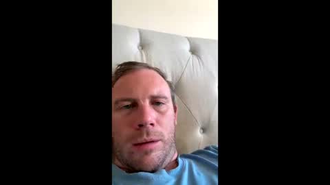 Snapshot of davevajayjay chatting on October 2025 09:17:01 AM davevajayjay online show from October 2025 09:17:01 AM