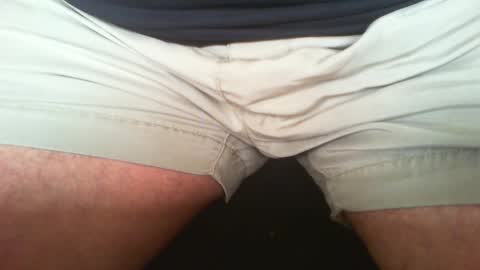 Snapshot of davey145 chatting on April 2026 01:25:01 AM davey online show from April 2026 01:25:01 AM