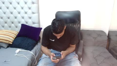 david_bandercock online show from December 2024 06:03:02 AM