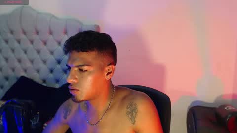 david_bandercock online show from November 2025 05:08:02 AM