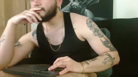 Twitter davidsanctum online show from October 2025 10:54:02 PM