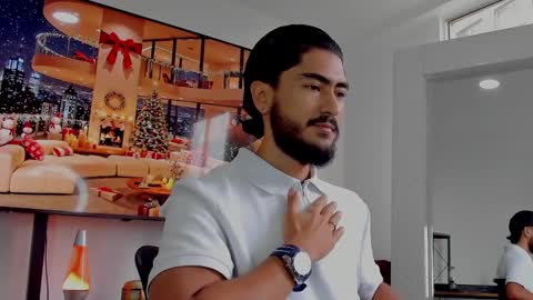 Snapshot of david_johnson372 chatting on December 2024 01:42:02 PM Hey im David that loves to explore and speak their fantasies. Very open talktative and nice. Feel free to chat with me online show from December 2024 01:42:02 PM