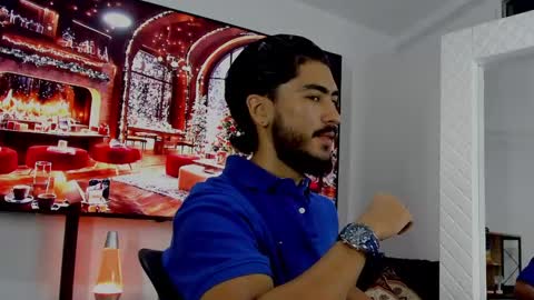Snapshot of david_johnson372 chatting on December 2024 01:34:01 AM Hey im David that loves to explore and speak their fantasies. Very open talktative and nice. Feel free to chat with me online show from December 2024 01:34:01 AM
