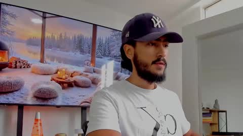 Snapshot of david_johnson372 chatting on December 2024 04:08:02 PM Hey im David that loves to explore and speak their fantasies. Very open talktative and nice. Feel free to chat with me online show from December 2024 04:08:02 PM