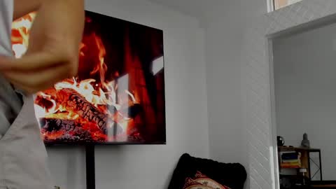 Snapshot of david_johnson372 chatting on January 2025 12:59:02 PM Hey im David that loves to explore and speak their fantasies. Very open talktative and nice. Feel free to chat with me online show from January 2025 12:59:02 PM
