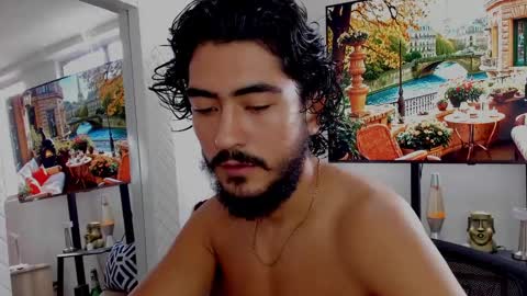 Snapshot of david_johnson372 chatting on January 2025 01:22:02 PM Hey im David that loves to explore and speak their fantasies. Very open talktative and nice. Feel free to chat with me online show from January 2025 01:22:02 PM