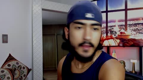 Snapshot of david_johnson372 chatting on March 2025 01:23:01 AM Hey im David that loves to explore and speak their fantasies. Very open talktative and nice. Feel free to chat with me online show from March 2025 01:23:01 AM