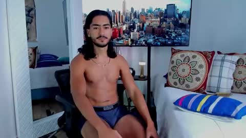 Hey im David that loves to explore and speak their fantasies. Very open talktative and nice. Feel free to chat with me online show from February 2026 12:48:02 PM