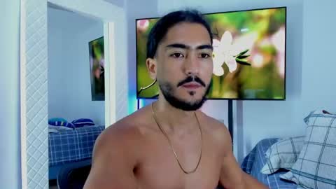 Hey im David that loves to explore and speak their fantasies. Very open talktative and nice. Feel free to chat with me online show from June 2026 11:02:01 AM