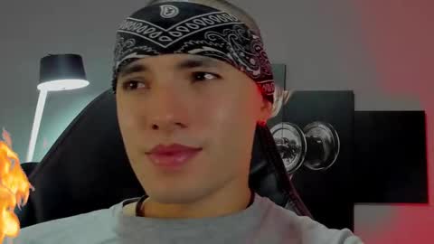 David Jons online show from January 2025 12:27:01 AM